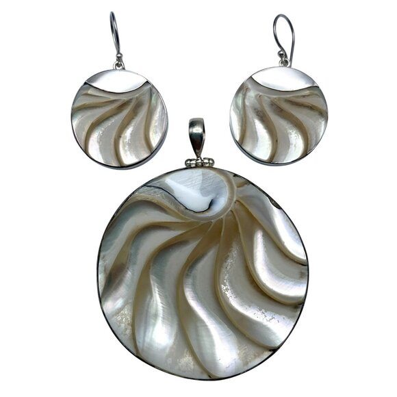 Jewelry - Vintage Pendant Earrings Sterling Silver Shell Nautilus MOP Reversible! 2" & 1"